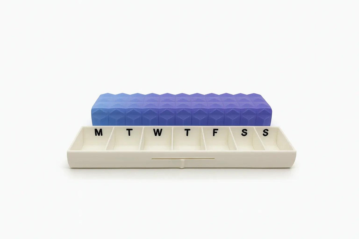 Diamond Texture Slim Pill Case.