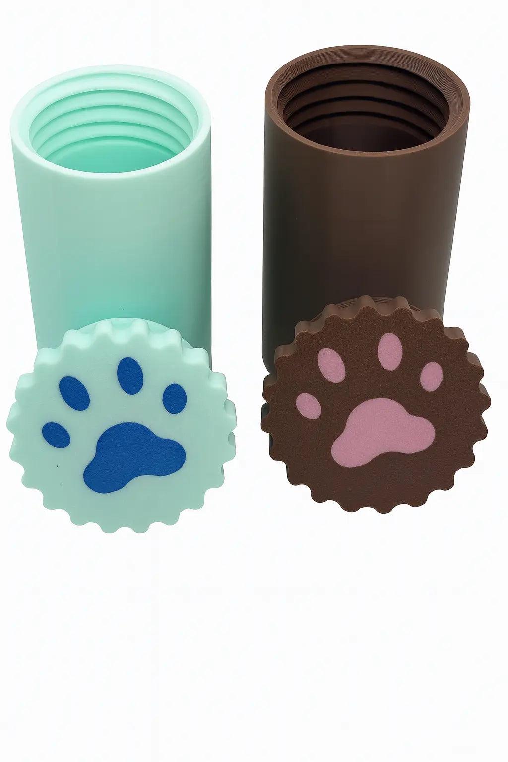 Travel Pet Snack Container with Paw Print Lid – Portable Dog & Cat Treat Holder.