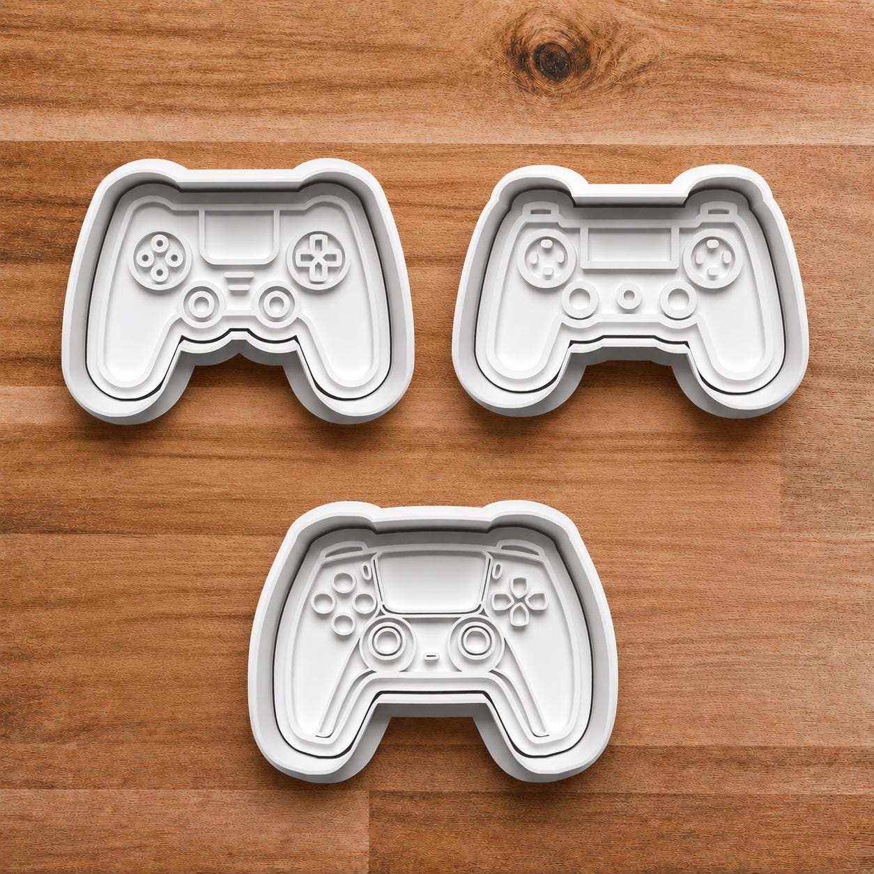 Video Game Controller Cookie Cutter Set, Gamer Cookie Cutters with Matching Stamps, Gaming Party Treat Decor, Fondant Cutter|Clay Cutter Set